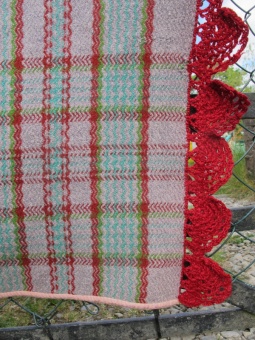 close_up_of_red_fringe