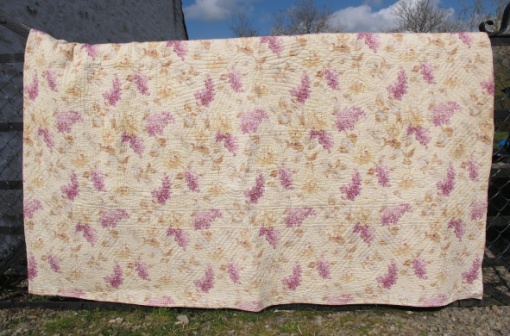 res_overall_cream_and_violet_quilt